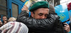 Львів’яни зустріли прикордонників, які повернулися з-під Маріуполя [ФОТО]