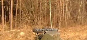 На трассе Киев-Харьков попал в аварию британский БТР - водитель бронемашины погиб