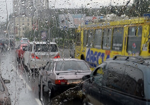 Новость - Транспорт и инфраструктура - Шторм и ливень в Одессе: где сейчас нельзя проехать (ФОТО)
