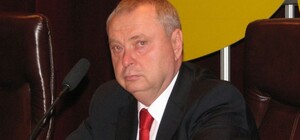 Люстрировать посмертно: Мертвый Пеклушенко не дает покоя люстраторам