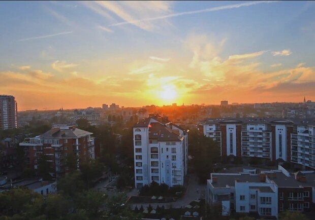 Новость - Люди города - С высоты птичьего полета: одессит показал, как город выглядит на закате