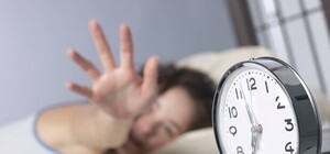 Советы врачей: как пережить переход на зимнее время без стресса