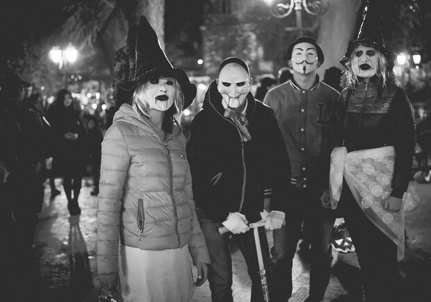 Новость - События - В Хэллоуин по Одессе прогуливалась нечисть