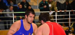 Харьковчанин победил на Кубке Украины по вольной борьбе