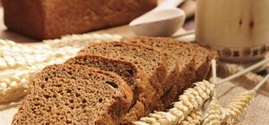 Фотофакт: в Крыму продают испеченный 32 декабря хлеб