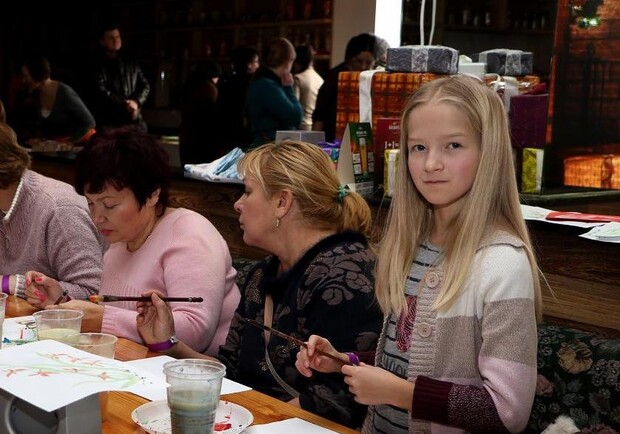 В Одессе проходит арт-фестиваль, на котором можно научиться творить своими руками. Фото: usi.online