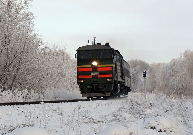 Новость - Транспорт и инфраструктура - Из-за снегопада в Одессе задерживаются поезда