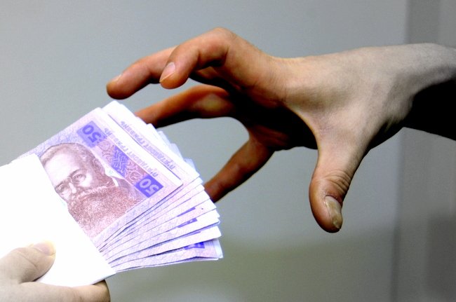 Теперь одесситы могут сообщать о коррупции в ВУЗах на сайте. Фото: visti.ks.ua