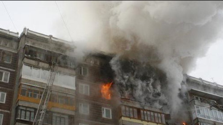 Пожар унес жизни двух людей. Фото: podrobnosti.ua
