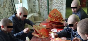 Из колонии с любовью: харьковские заключенные делают валентинки