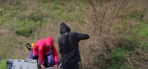 Предприимчивые воры: в Одессе мешками крадут песок с пляжей