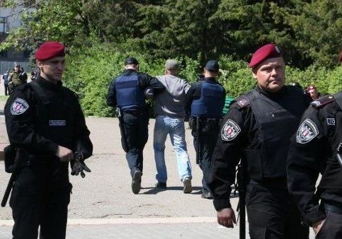 Вчера в Одессе задержали 40 человек. Фото: Думская