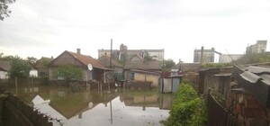 Наводнение в Джанкое: город ушел под воду на полметра [Фото] [Видео]