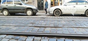 У Львові поліція і чиновники  судяться через стан доріг