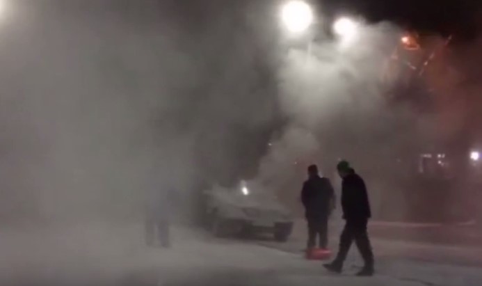Новость - События - На АЗС в Одессе загорелся автомобиль с людьми: смотри видео