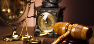 2 мільйони: у Львові завідувачка 