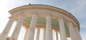 Под Воронцовской коллонадой нашли артснаряд Второй мировой: спасатели перекрыли центр города