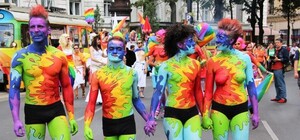 Отказать нельзя разрешить: в Симферополе хотят провести гей-парад