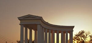 Под куполом: смотри, как выглядит сейчас Воронцовская колоннада