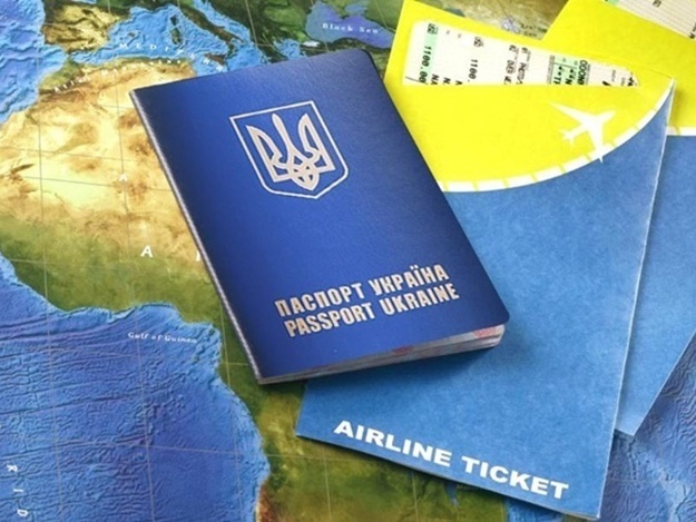 Новость - События - Полгода за паспортом: одесситам рассказали, когда уменьшатся очереди