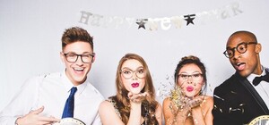 Время новогодних фото: харьковчанам предлагают поучаствовать в праздничном флешмобе