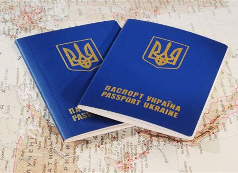 Новость - События - В Одессе не хватает оборудования для оформления биометрических и id паспортов