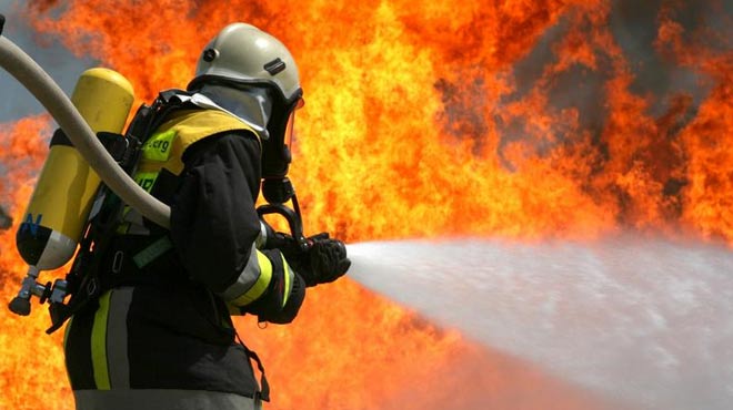 Новость - События - Чуть не взорвался: в Одессе загорелся грузовой автомобиль