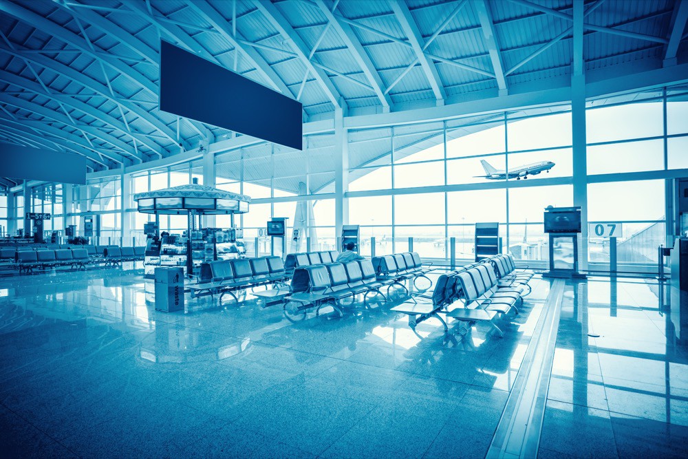 Новость - События - Туман мешает: в одесском аэропорту задерживаются рейсы