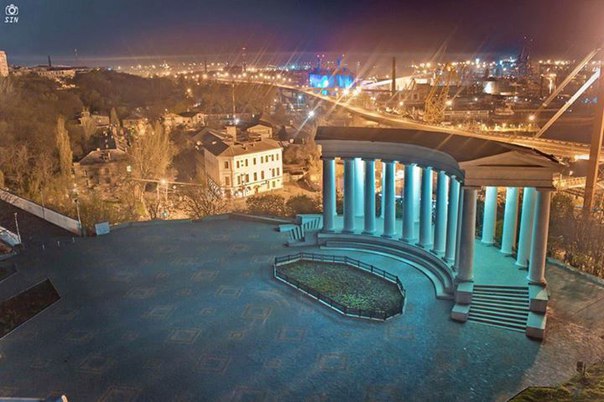 Новость - События - Наведут марафет: Воронцовскую колоннаду в Одессе снова реставрируют