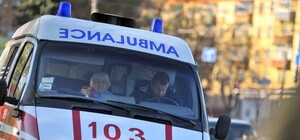 Помер до приїзду 