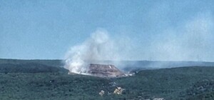 Пожарные не могут остановить пламя: под Севастополем горит свалка