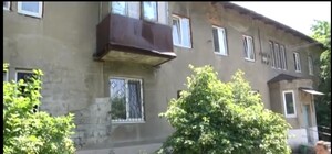 Плесень, трещины и падающие стены: как выглядит общежитие для слепых в Харькове