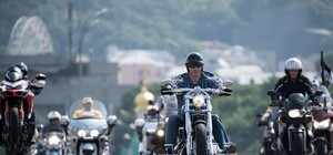 Виталий Кличко проехался с байкерами по центру Киева