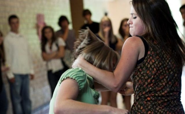 Новость - События - Не успокоились: подростки, избившие школьницу в Одессе, выбрали новую жертву