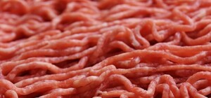 В детсадах Святошинского района обнаружили гнилое мясо