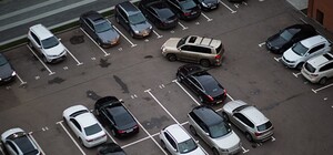 Водителям на заметку: в центре Симферополя начнет работать новая парковка