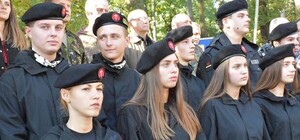 Дивись фото: у Львові відкрили Будинок воїна з виставкою