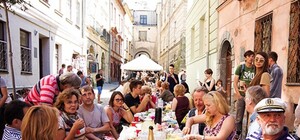 Не соромся, приходь 