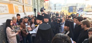 Годовщина ДТП на Сумской: на месте трагедии прошла панихида по погибшим