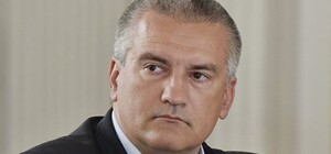 Крымчане могут задать вопросы Аксенову: где, когда и как