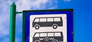 Неожиданно: симферопольских депутатов и чиновников пересадили на общественный транспорт