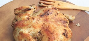 Покупателей возмутила гнилая курица в 