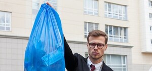 Фотофакт: у Львові запрацювали перші підземні контейнери