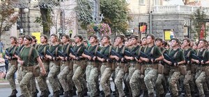 В военный лицей им. Богуна впервые начнут принимать девушек