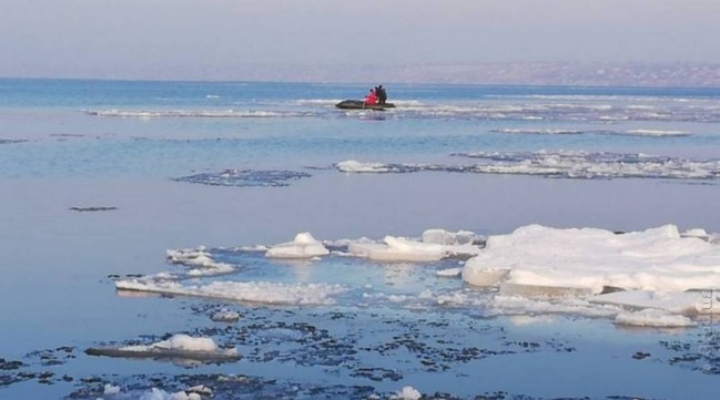 Новость - События - Ледниковый период: под Одессой льдину с детьми унесло в открытое море