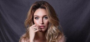 Рожала в Вене: дочь Добкина показала своего первенца