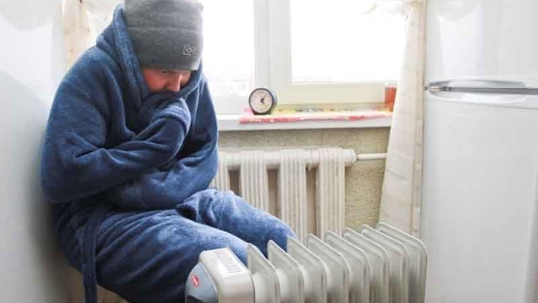 Новость - События - Батареи не греют, а платежки приходят: жители Черемушек жалуются на холод в квартирах