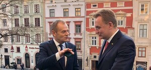 Це найкращий день мого життя: Дональд Туск прогулявся Львовом, дивись фото і відео