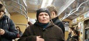 Видеофакт: в Харькове пассажиры метро прогнали знаменитую 