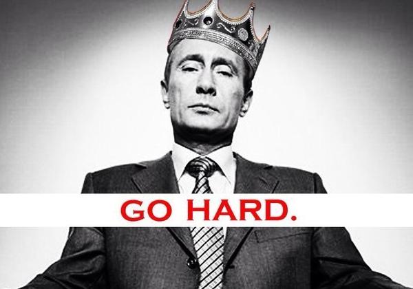 Cеть магазинов техники COMFY в Одессе слушает песенки про Владимира Путина 